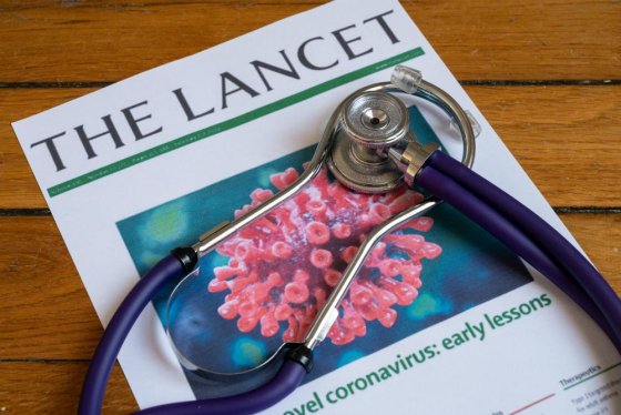 Lancet подозревает лабораторное происхождение COVID